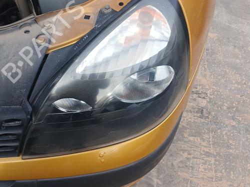 Used Left headlight RENAULT CLIO II (BB_, CB_) 1.2 16V (BB05, BB0W, BB11, BB27, BB2T, BB2U, BB2V, CB05,... (75 hp) 31250090