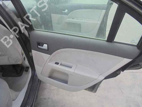 Left front fog light FORD MONDEO III Saloon (B4Y) 2.0 16V TDDi / TDCi | BP2365987C30 
