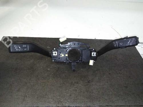 Used Switch Switch VW GOLF VI (5K1) 1.6 TDI (105 hp) 2534630 2534630