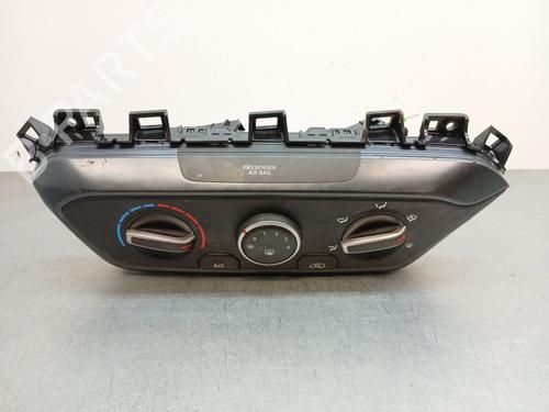 Used Climate control Climate control HYUNDAI i20 III (BC3, BI3) 1.2 (84 hp) 40458218 40458218