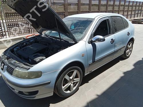 Gebruikte SEAT LEON (1M1)  1.6 16 V  4778499 Onderdelen