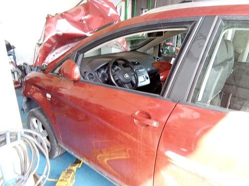 Used Left front door Left front door 39022835 39022835