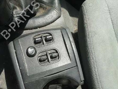 Used Left front window switch JEEP CHEROKEE (KJ) 2.4 4x4 (147 hp) 19268248
