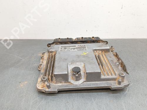 Engine control unit (ECU) PEUGEOT 308 SW II (LC_, LJ_, LR_, LX_, L4_) 1.6 BlueHDi 100 | BP30858112M57 