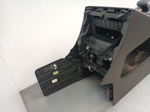 Armrest / Center console OMODA 5 | BP38019219I20 - Image 7