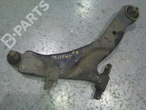 Used Right front suspension arm HYUNDAI TRAJET (FO) 2.0 CRDi (113 hp) 4674354
