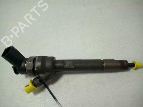 Injecteur BMW 1 (E87) 118 d (143 hp) 18018112