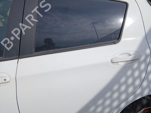 Used Left rear door TOYOTA YARIS (_P13_) 1.5 Hybrid (NHP130_, NHP130) (101 hp) 24668809