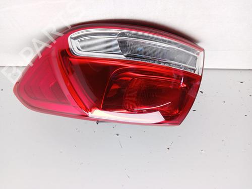 Used Right taillight KIA SORENTO III (UM) 2.2 CRDI 4WD (197 hp) 29455541
