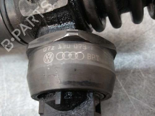 Injector VW TOUAREG (7LA, 7L6, 7L7) 2.5 R5 TDI | BP18236406M100 