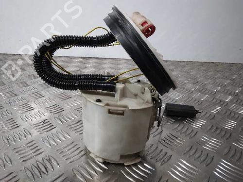 Used Fuel pump FORD TOURNEO CONNECT 1.8 TDCi /TDDi /DI (75 hp) 2441017