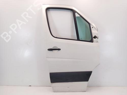 Used Right front door VW CRAFTER 30-50 Van (2E_) [2006-2016]  27270258