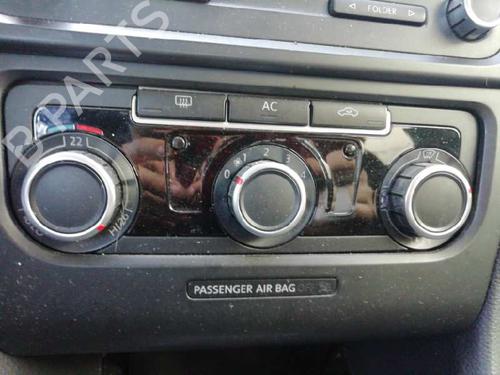 Airco bedieningspaneel VW GOLF VI (5K1) [2008-2014]  12225768