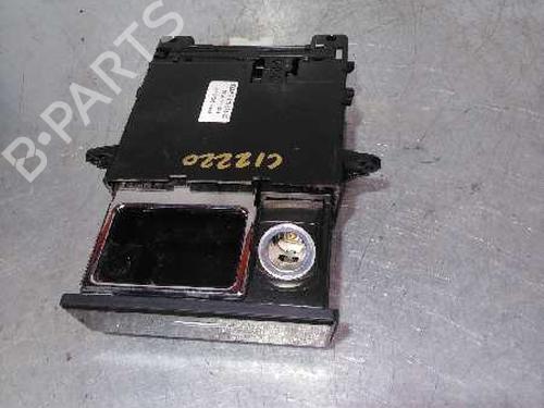 Used Ashtray BMW 5 Touring (E61) 525 d (197 hp) 14250075