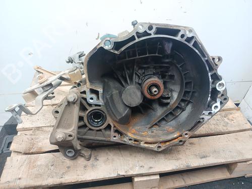 Used Gearbox OPEL CORSA E (X15) [2014-2025]  31112517