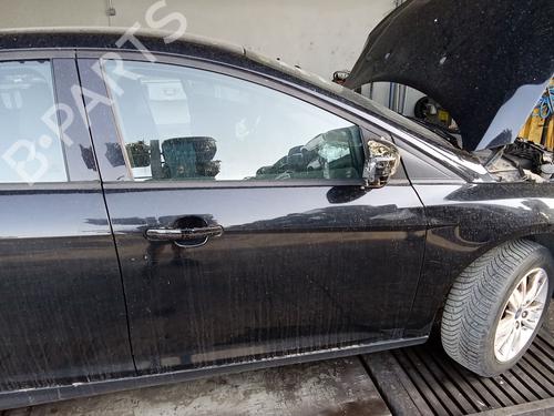 Used Right front door Right front door 38311345 38311345