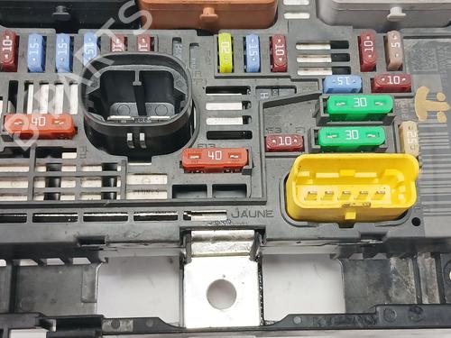 Fuse box CITROËN C4 I Saloon 1.6 HDi | BP37521841E1 - Image 4
