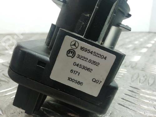 Headlight switch MERCEDES-BENZ A-CLASS (W169) A 150 (169.031, 169.331) | BP9218722I24 