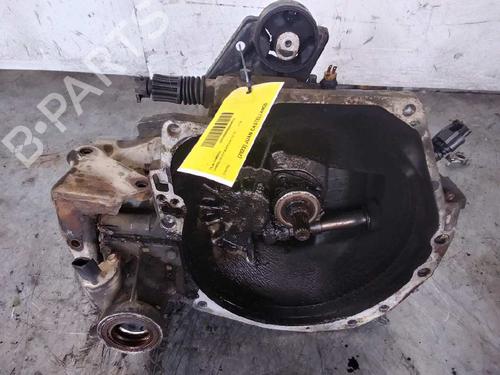 Getriebe für CHRYSLER VOYAGER / GRAND VOYAGER III (GS_, NS_) [1992-2001]  15520177