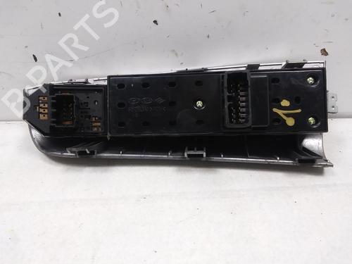 Left front window switch KIA SPORTAGE II (JE_, KM_)  | BP19056984I27