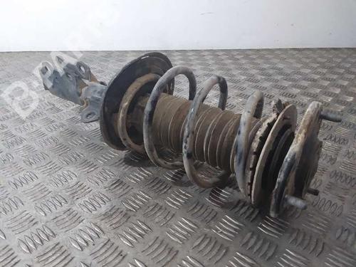 Right front shock absorber TOYOTA AURIS (_E18_) 1.8 Hybrid (ZWE186_, ZWE186R) | BP10216150M17 