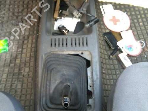 Right taillight FORD FIESTA III (GFJ)  | BP2366172C35 