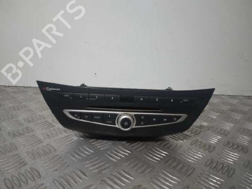 Used Radio RENAULT LAGUNA III (BT0/1) 2.0 dCi (BT01, BT08, BT09, BT0E, BT0K, BT12, BT1C, BT1D,... (150 hp) 14246780