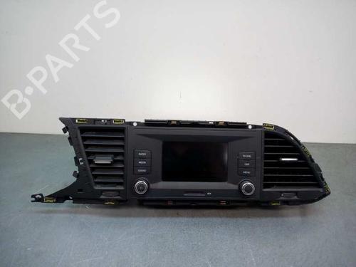 Used Radio SEAT LEON ST (5F8) 2.0 TDI 4Drive (150 hp) 12125478
