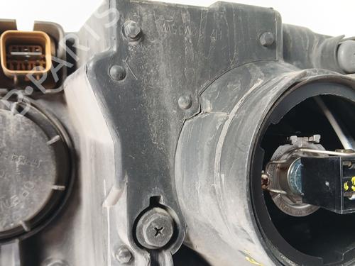Left headlight HYUNDAI COUPE II (GK) 2.0 GLS | BP27511746C28 