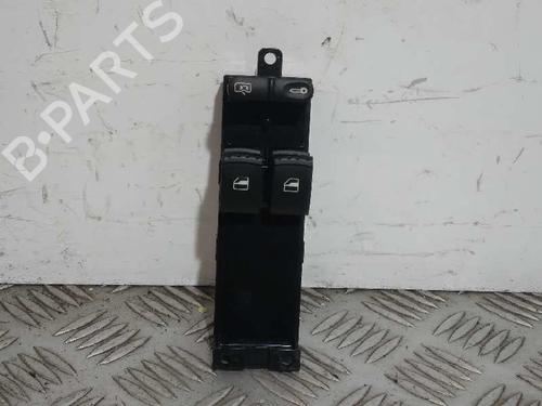 Used Left front window switch VW GOLF IV (1J1) [1997-2008]  16524415