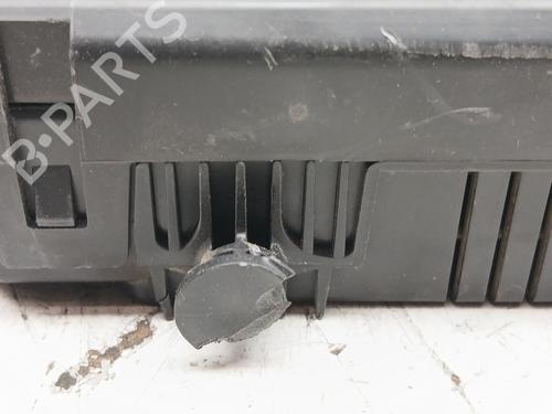 Fuse box CITROËN C3 III (SX) 1.2 VTi 82 | BP37473068E1 - Image 6