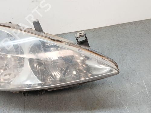 Right headlight PEUGEOT 307 (3A/C) 1.6 16V | BP26518360C29 