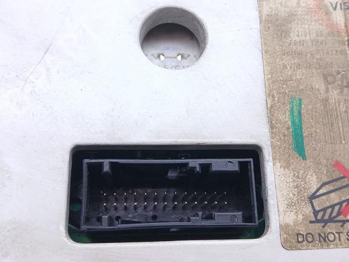 Instrument cluster JAGUAR X-TYPE I (X400) 2.5 V6 All-wheel Drive | BP32116469C47 