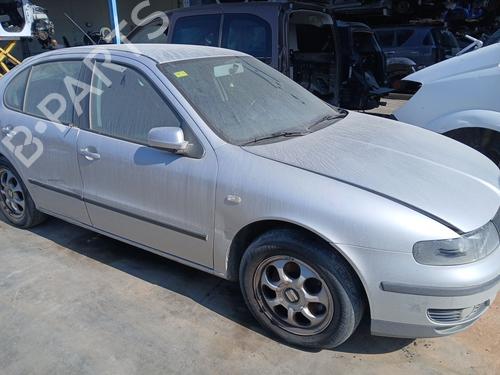 Teile für SEAT LEON (1M1) 1.9 TDI (110 hp) 4447481 