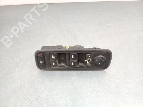 Used Left front window switch Left front window switch 39535568 39535568