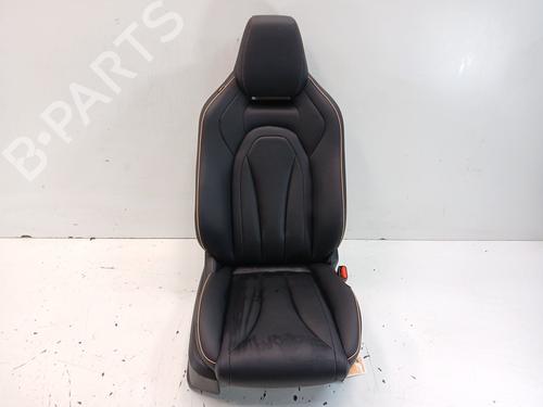 stol-hyre-foran-omoda-5-2022-34366338 main image