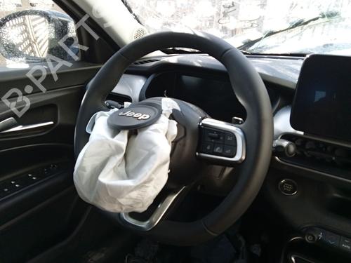 Used Steering wheel Steering wheel JEEP AVENGER (J2) Electric (156 hp) 40458173 40458173