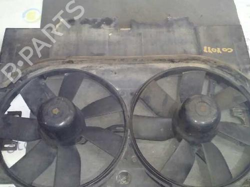 Used Radiator fan Radiator fan 2426418 2426418