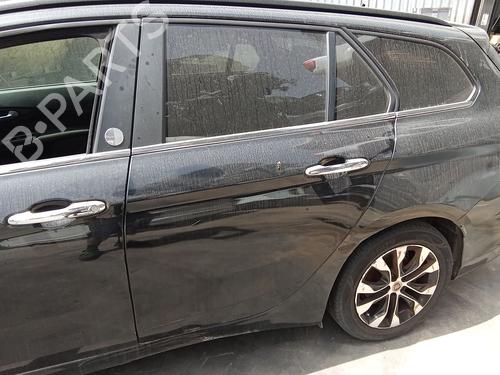 Used Left rear door Left rear door 37477733 37477733