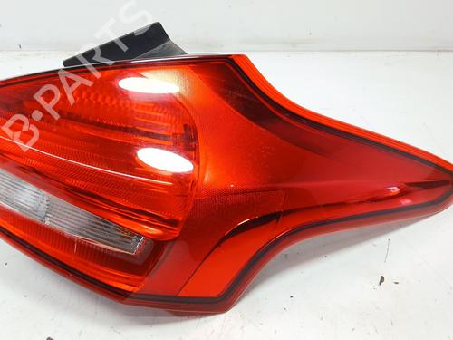 right-taillight-ford-focus-iii-2010-2011-2012-2013-2014-2015-2016-2017-2018-2019-2020-34152211 main image