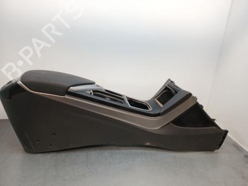 Used Armrest / Center console Armrest / Center console 12469492 12469492