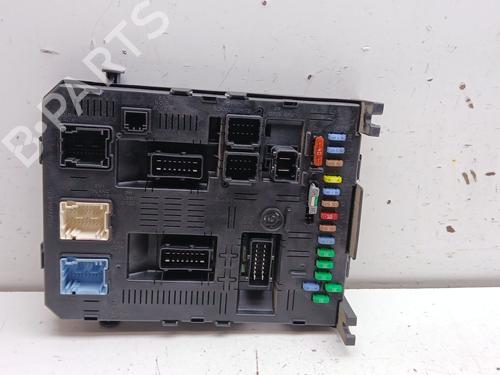 fuse-box-peugeot-307-cc-3b-2003-2004-2005-2006-2007-2008-2009-35724888 main image