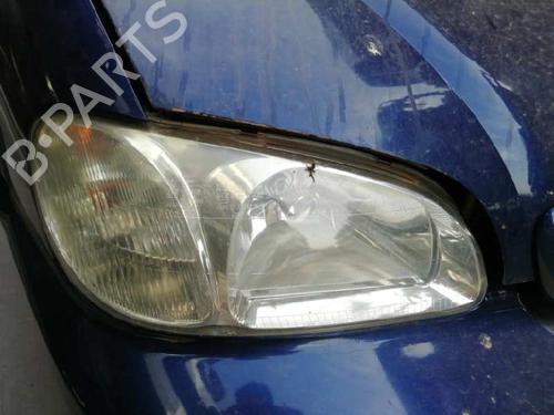 Used Right headlight KIA CARNIVAL I (UP) [1998-2001]  14938988