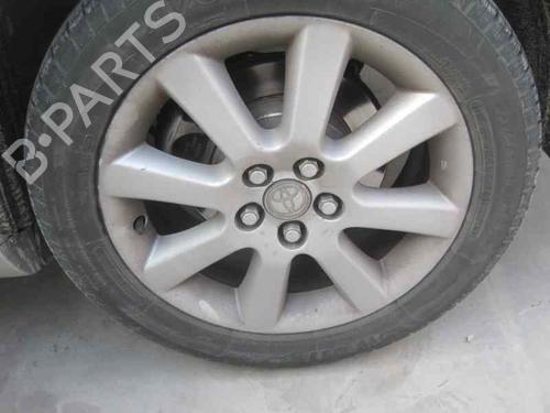 Middle console TOYOTA AVENSIS (_T25_) 2.0 D-4D (CDT250_, CDT250R) | BP11683894I22 