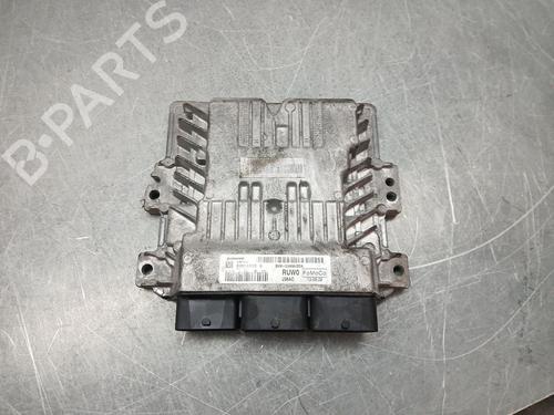 Used Engine control unit (ECU) FORD FOCUS III Turnier 1.6 TDCi (115 hp) 31249585