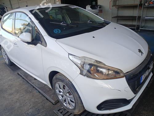 Brugte PEUGEOT 208 I (CA_, CC_)  1.6 BlueHDi 100  4770496