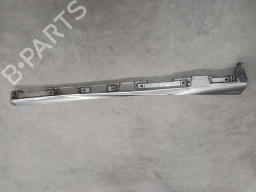 other-lexus-is-iii-_e3_-300h-ave30_-ave30r-derecho-rozado-2013-22969048 main image