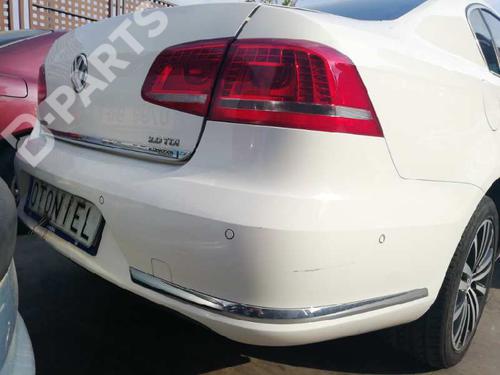 Lève-vitre avant droit VW PASSAT B7 (A32, A33)  | BP8530259C23 