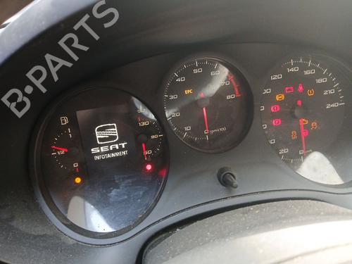 Used Instrument cluster SEAT LEON (1P1) [2005-2013]  30853557