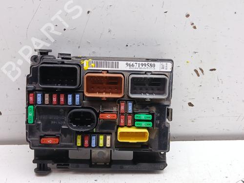 Used Fuse box Fuse box CITROËN C3 II (SC_) [2009-2026] 35724853 35724853